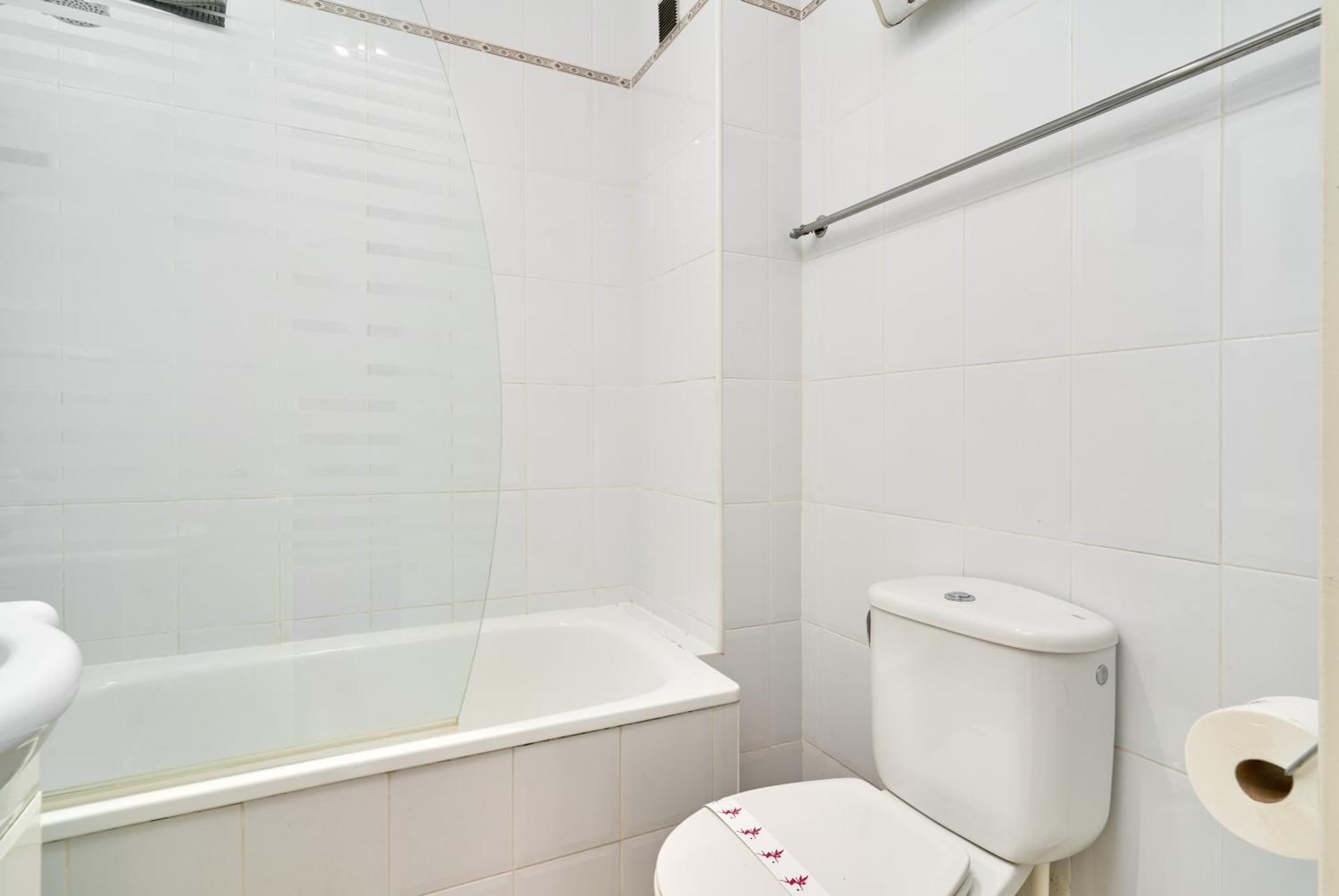 Bright And Spacious 2 Bed Apartamento *