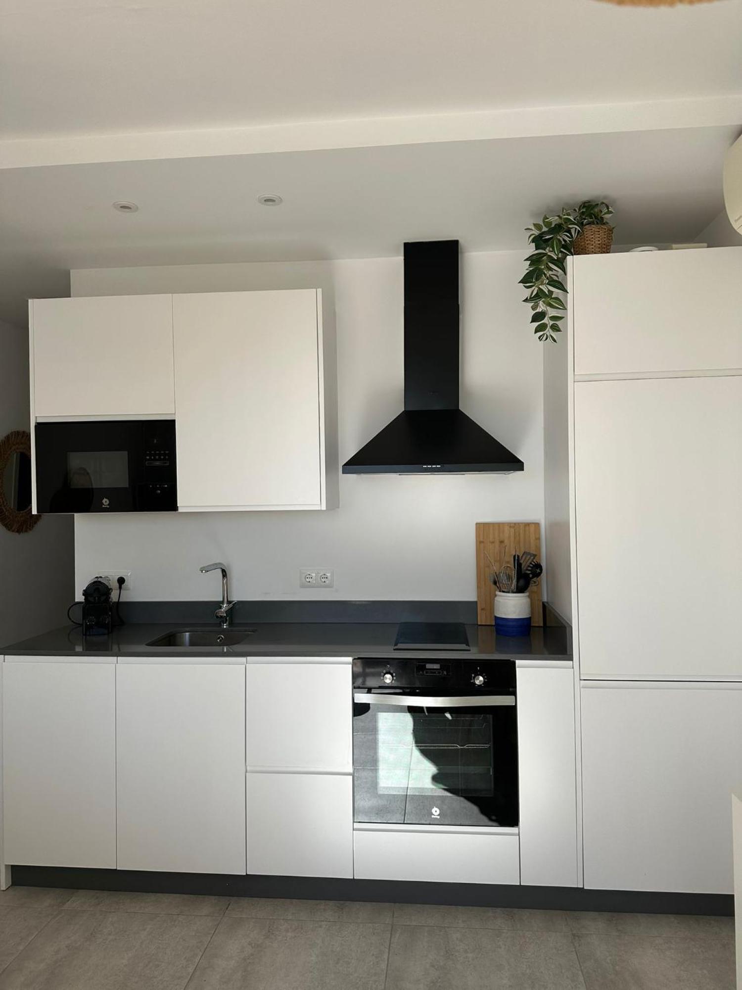 New With Sea View, Big Terrace & Pools Apartment *