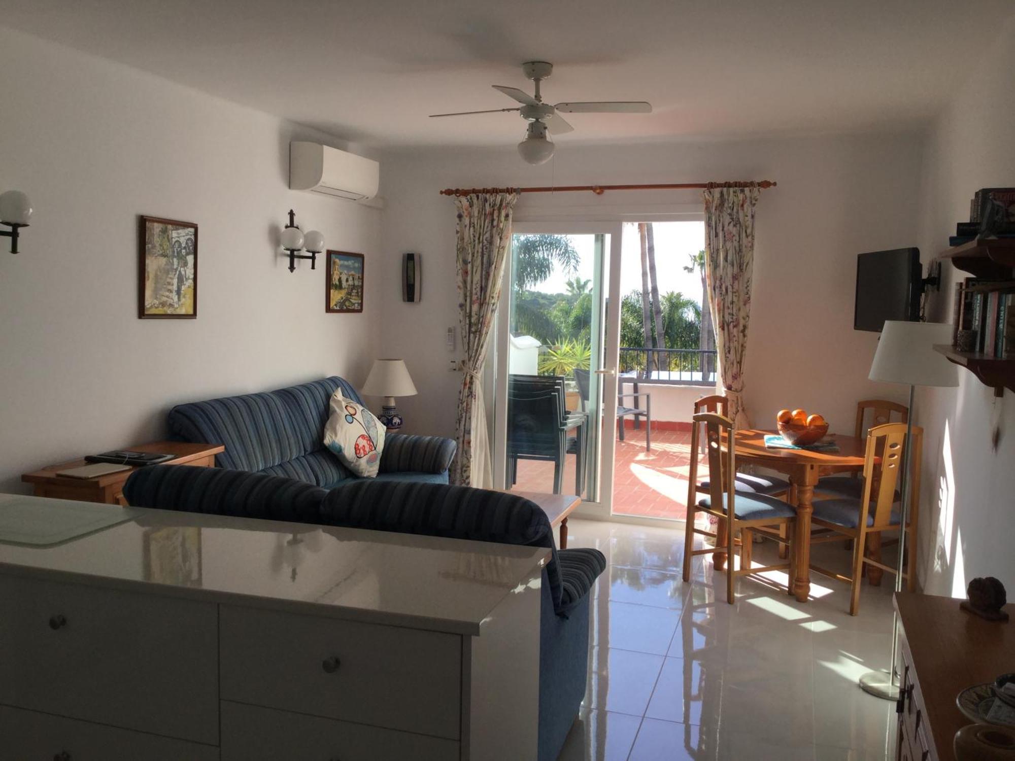 Сasa de vacaciones Stunning 3 Bedroom With Sea Views