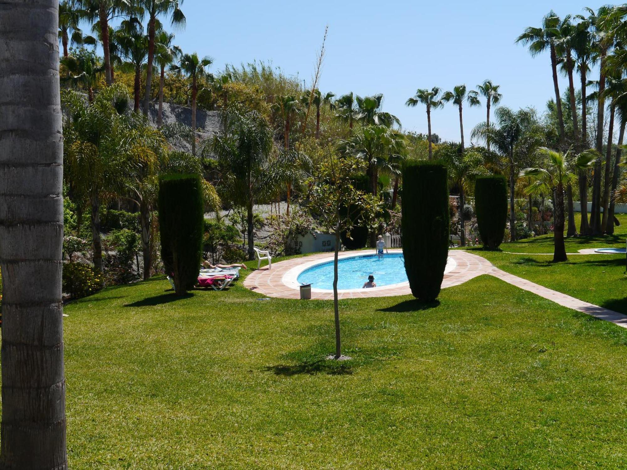 Stunning 3 Bedroom With Sea Views Сasa de vacaciones Nerja