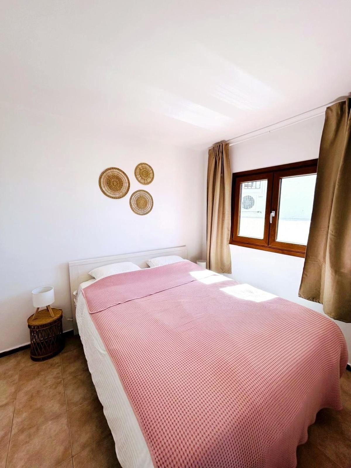 Prachtig In 2025 Gerenoveerd Appartement Met Airco In El Capistrano Village * Nerja