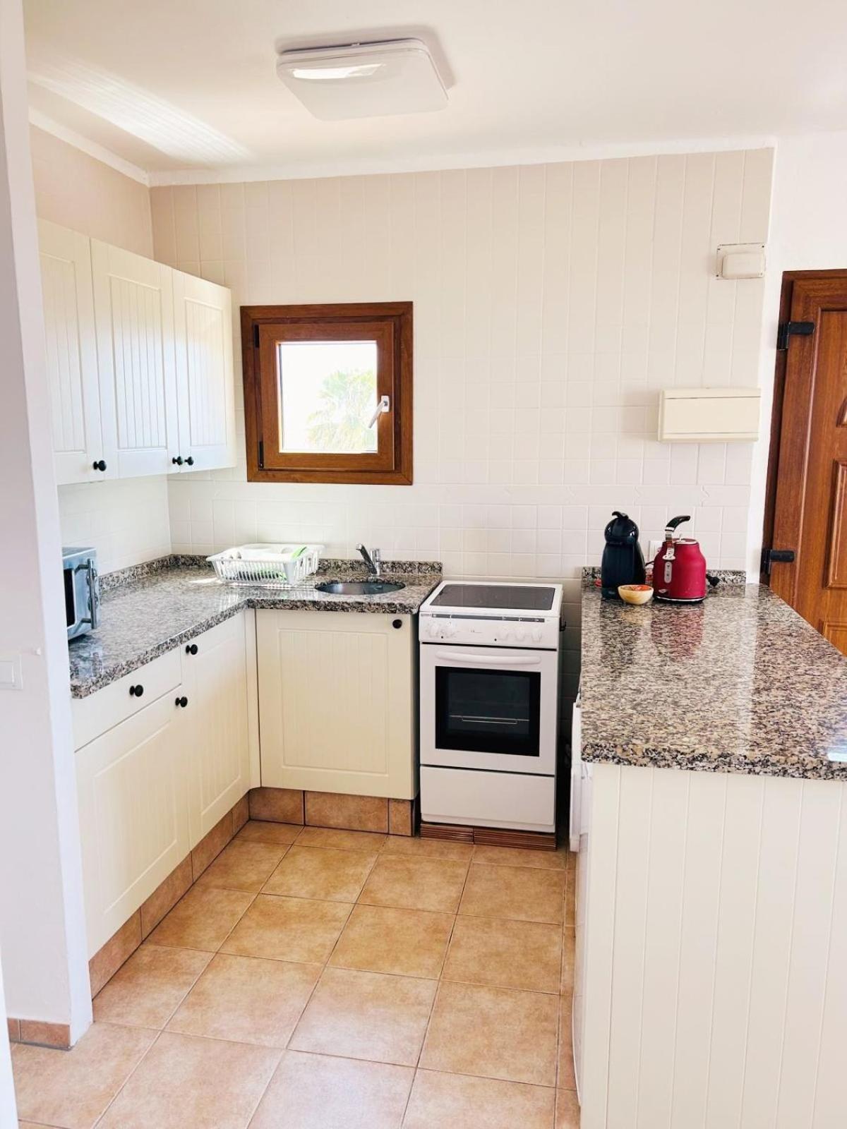 Apartamento Prachtig In 2025 Gerenoveerd Appartement Met Airco In El Capistrano Village