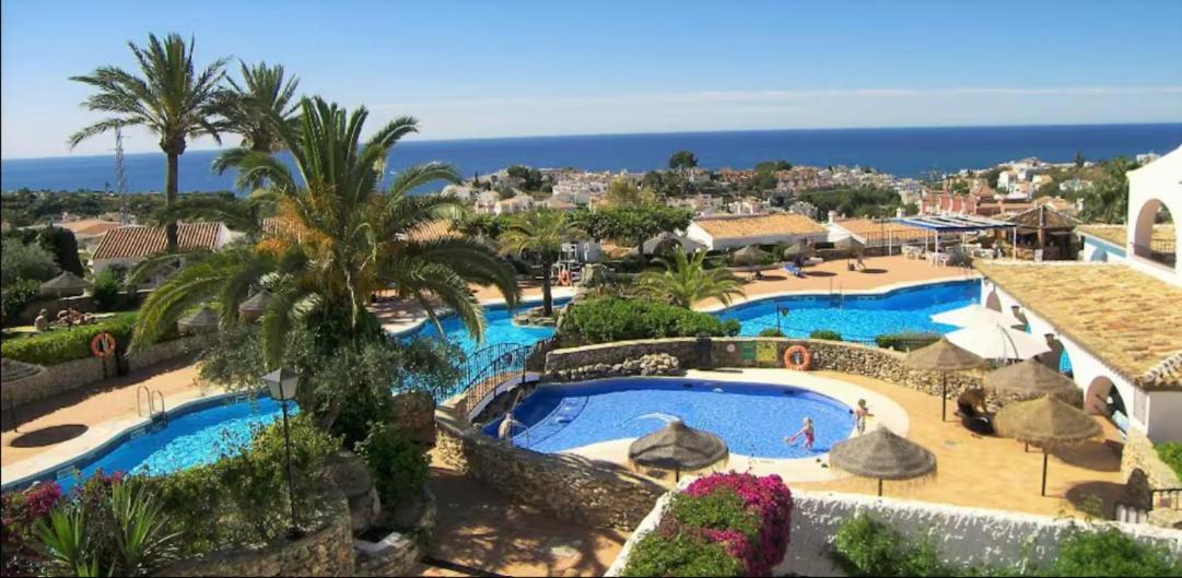 Prachtig In 2025 Gerenoveerd Appartement Met Airco In El Capistrano Village * Nerja