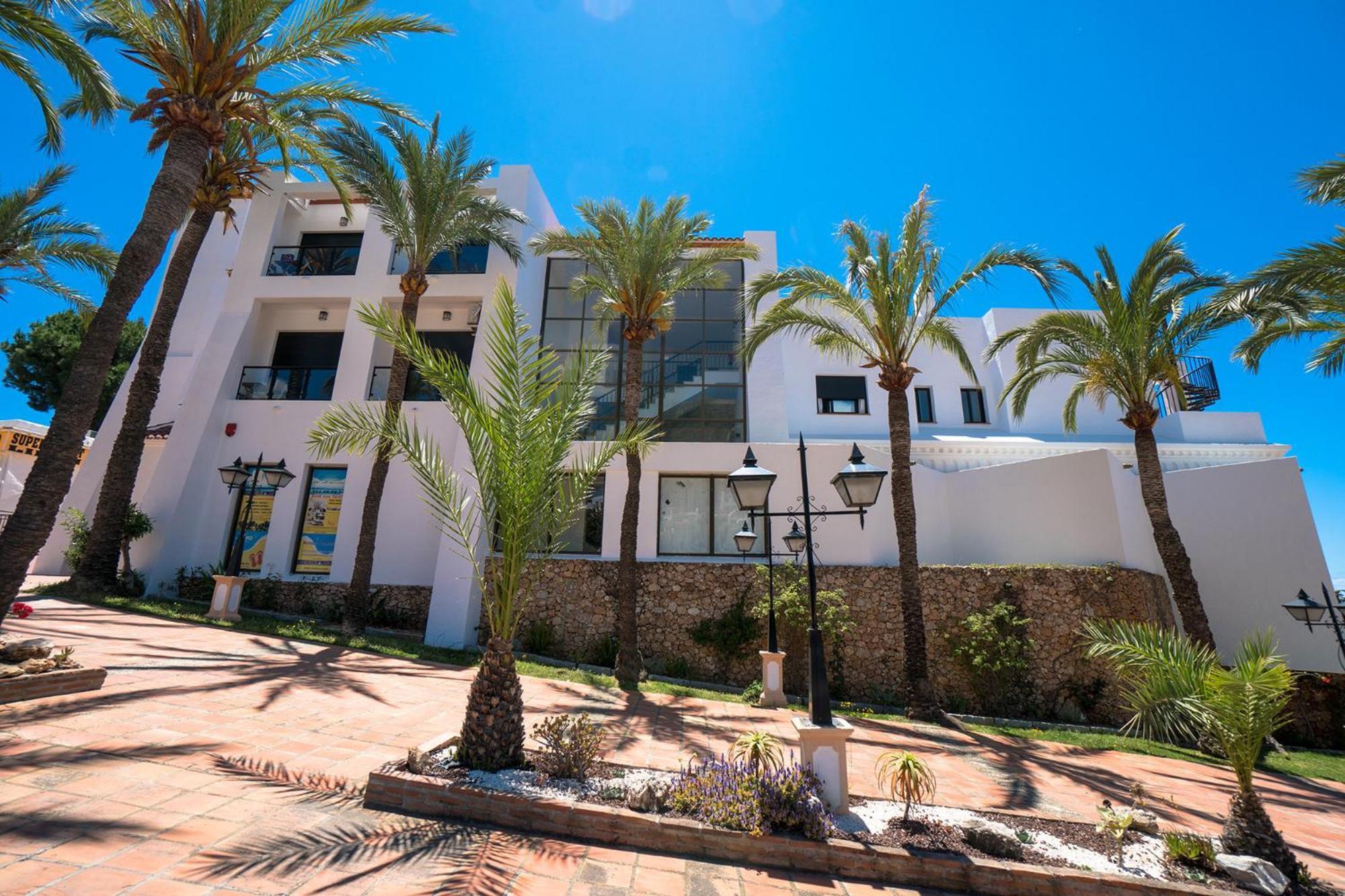 & Torres De San Juan Nerja