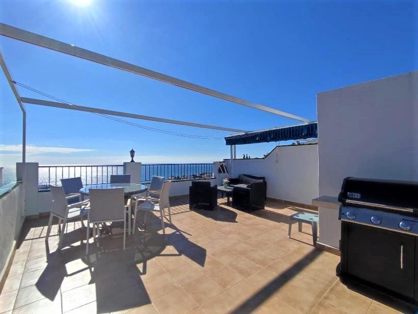 Beautiful 4 Bedroom Town House In Punta Lara Casa de férias