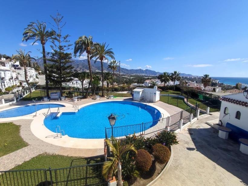 Beautiful 4 Bedroom Town House In Punta Lara Nerja