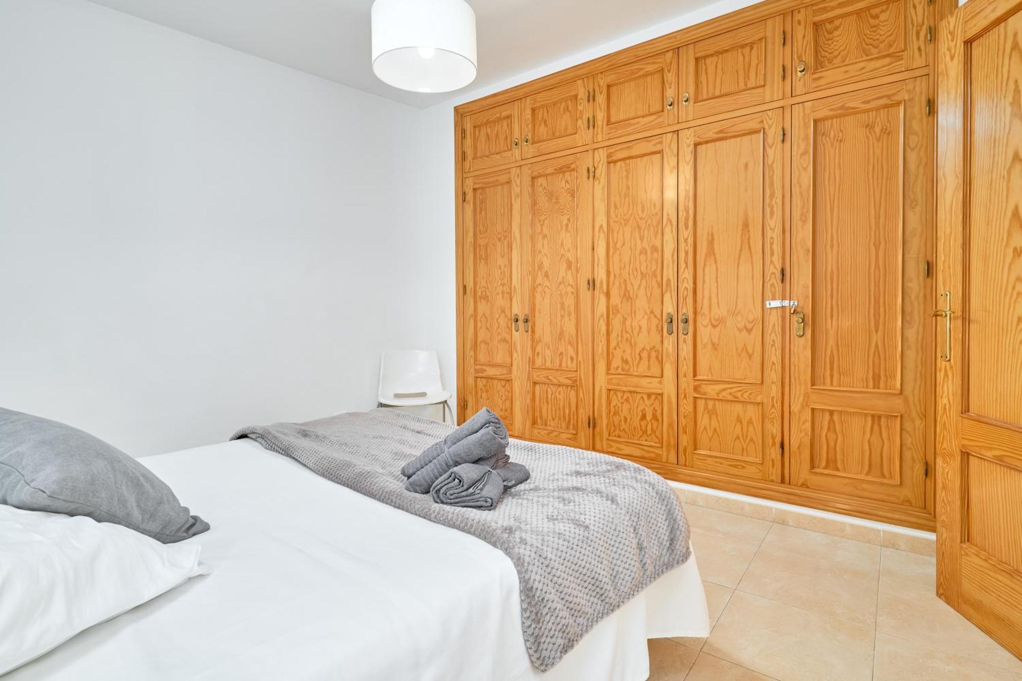 B Y G Apartment *
