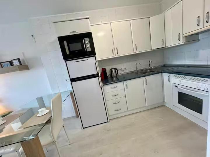 Rentitspain Vistas Unicas Apartamento