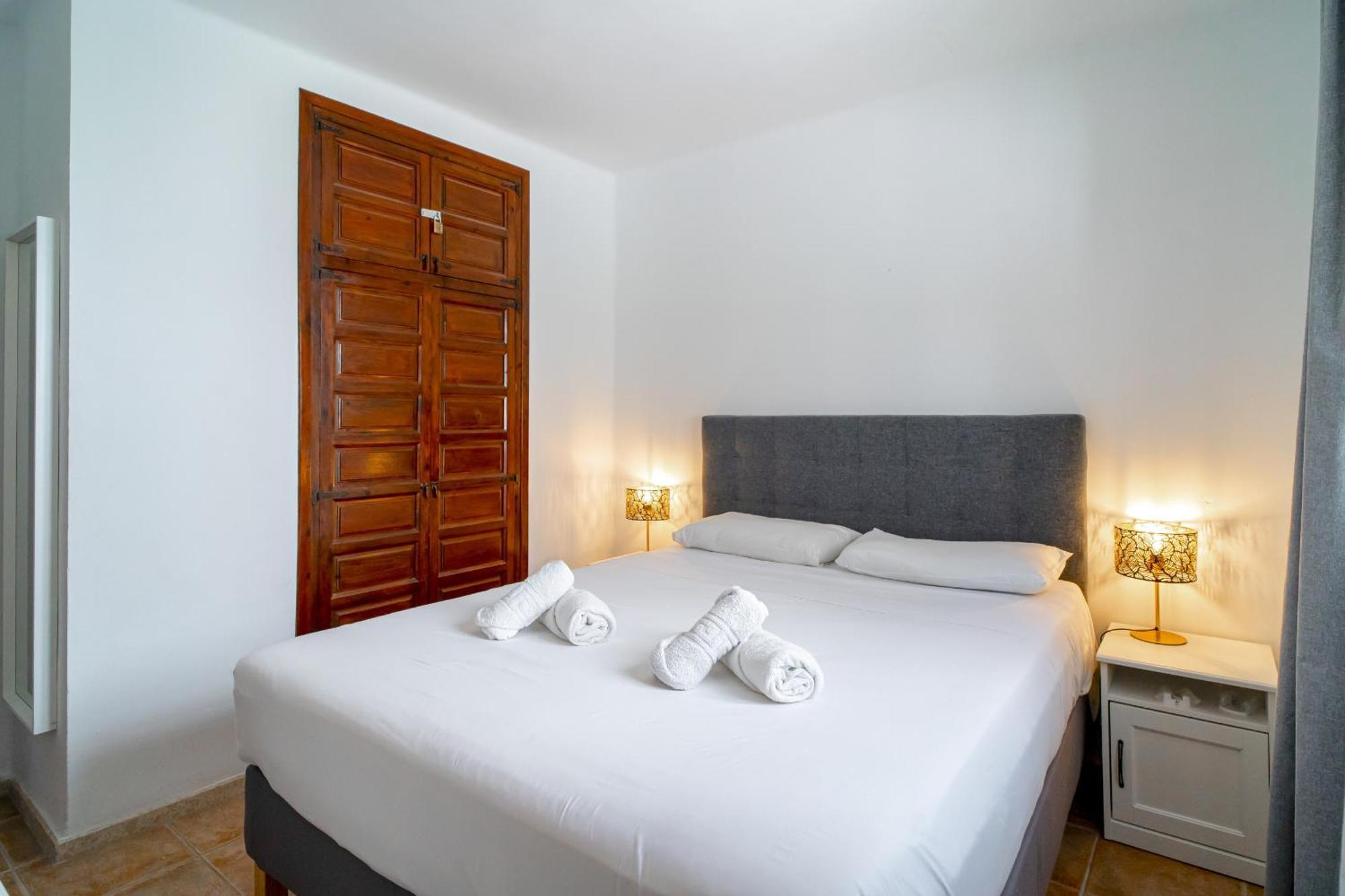 Hibiscos 72 Deluxe By Casasol