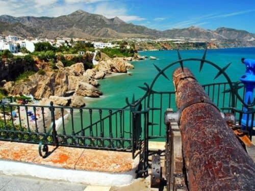 Casa Con Terraza Privada * Nerja