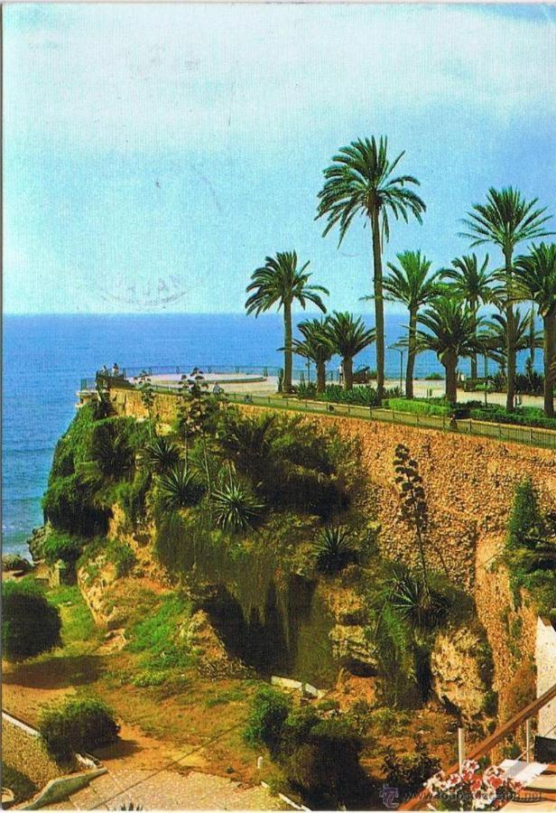 Casa Con Terraza Privada * Nerja