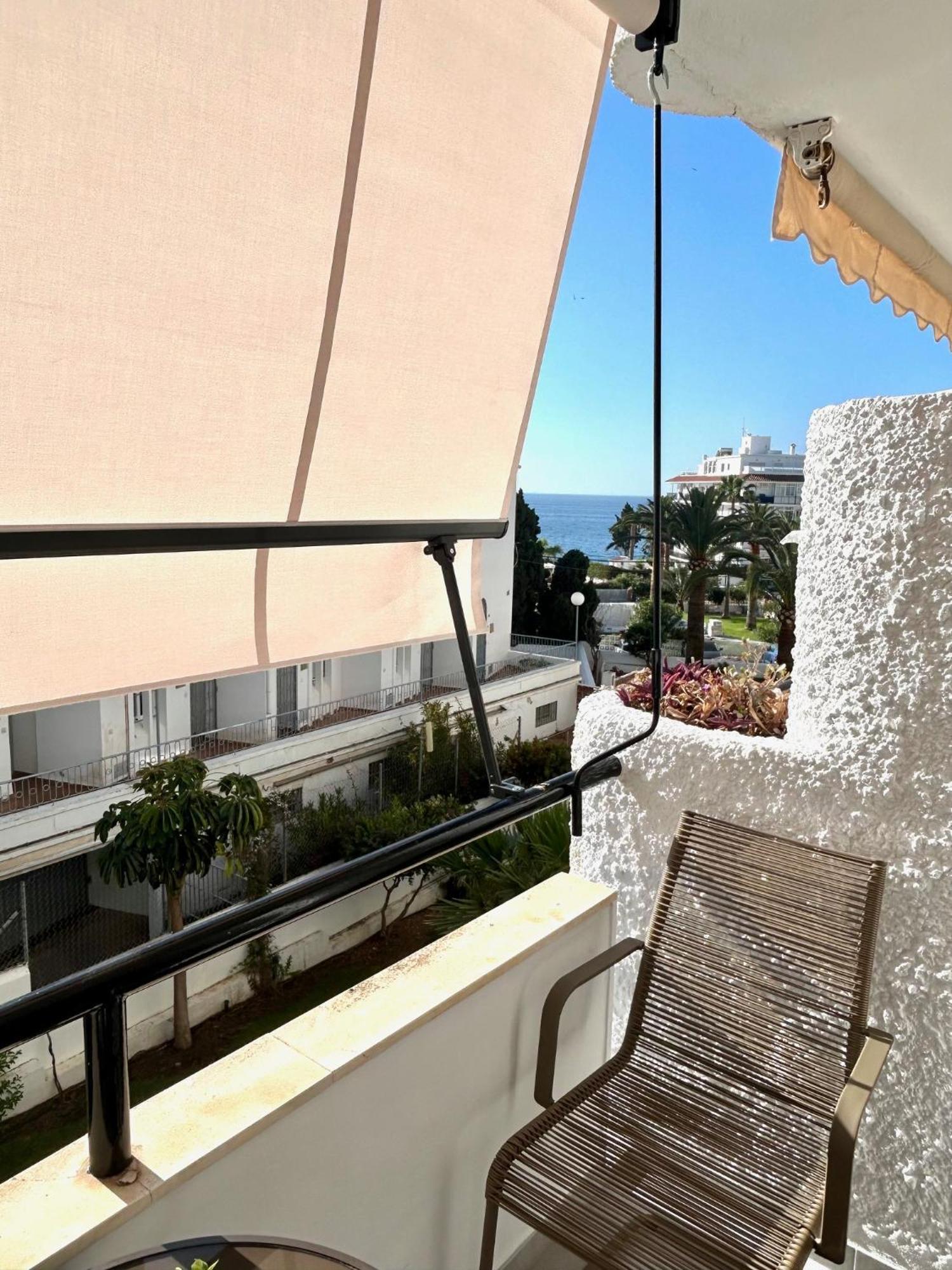 Nelu En Zona Apartamento