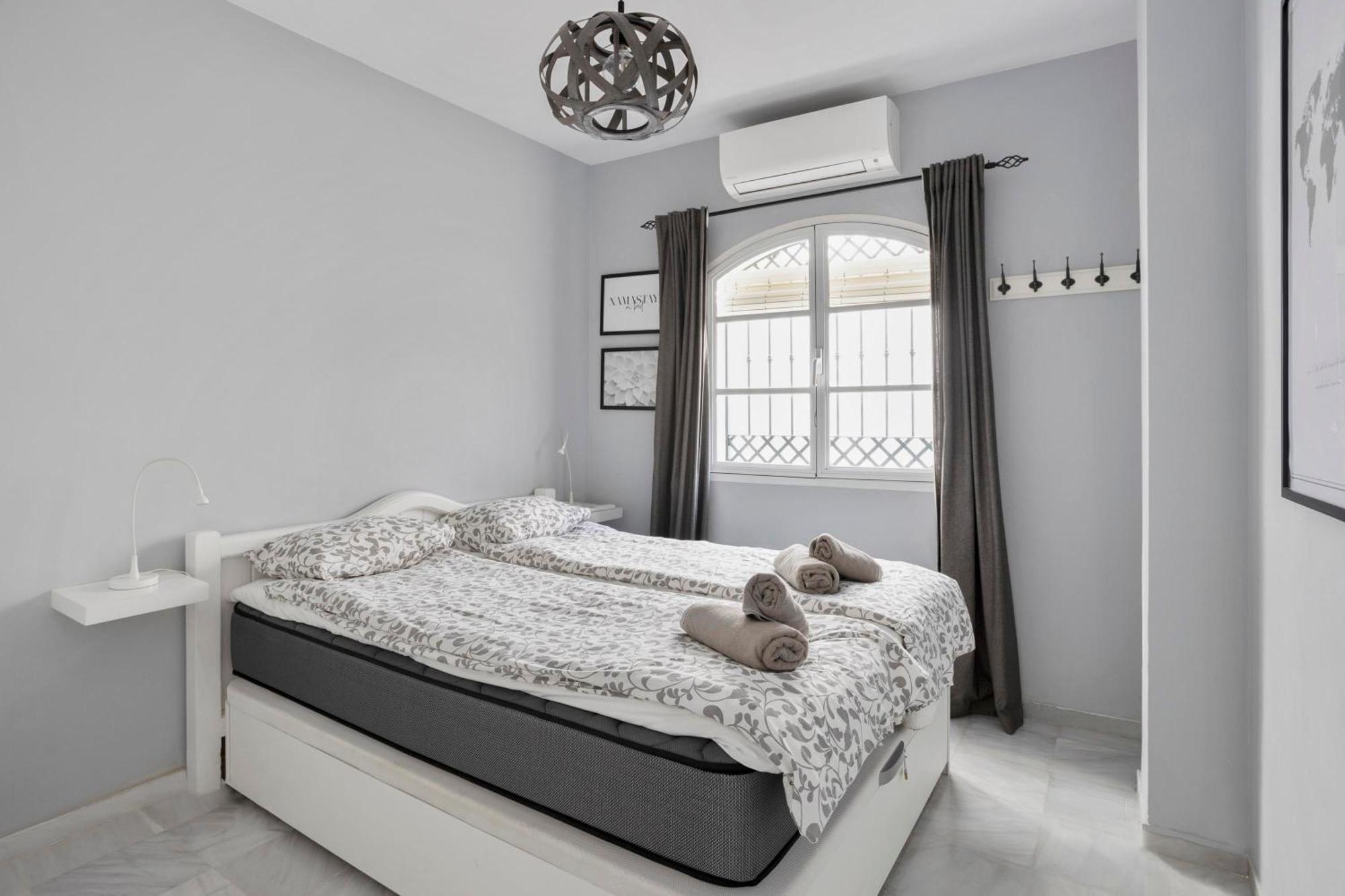 One Bedroom Penthouse *