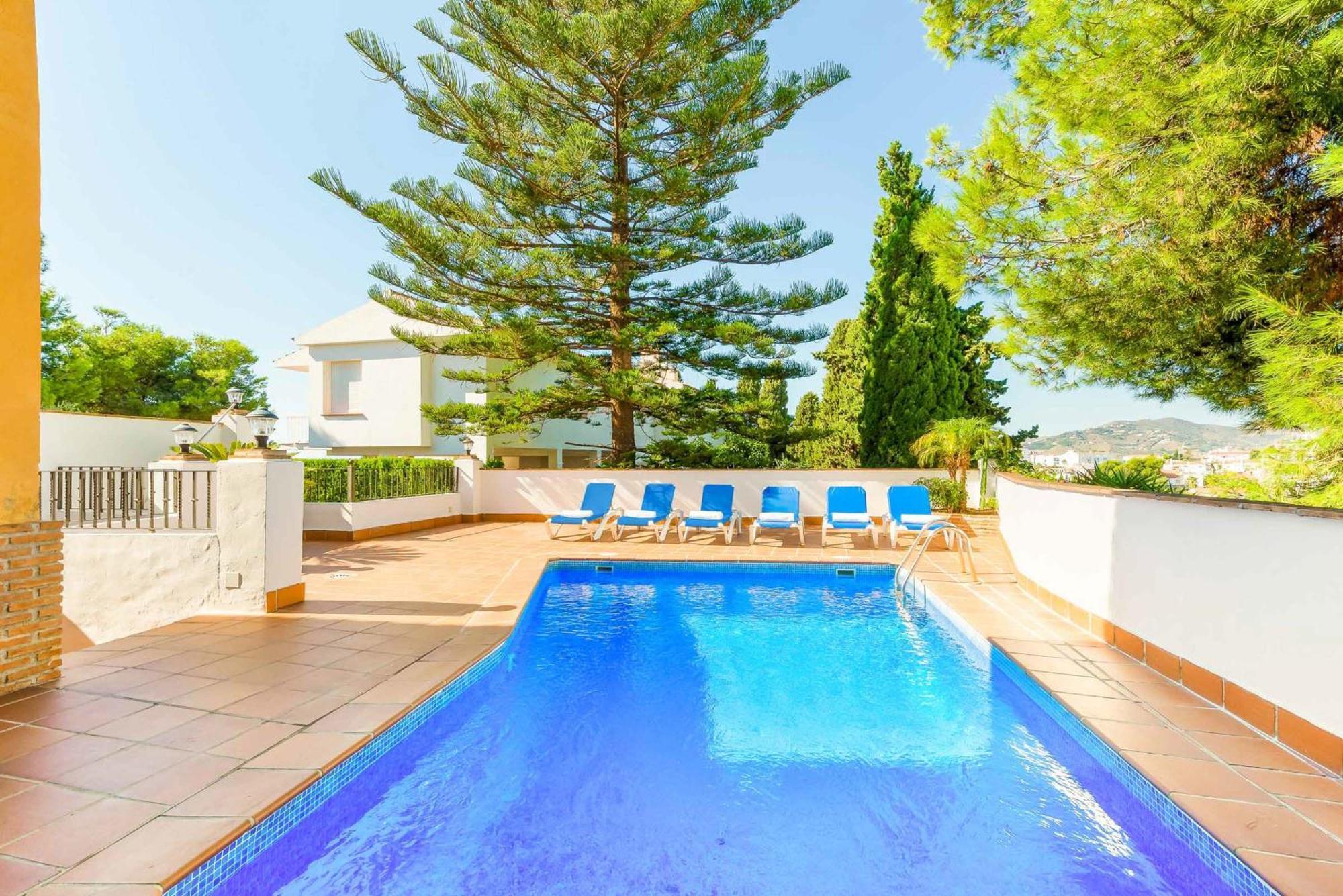 Clarence * Nerja