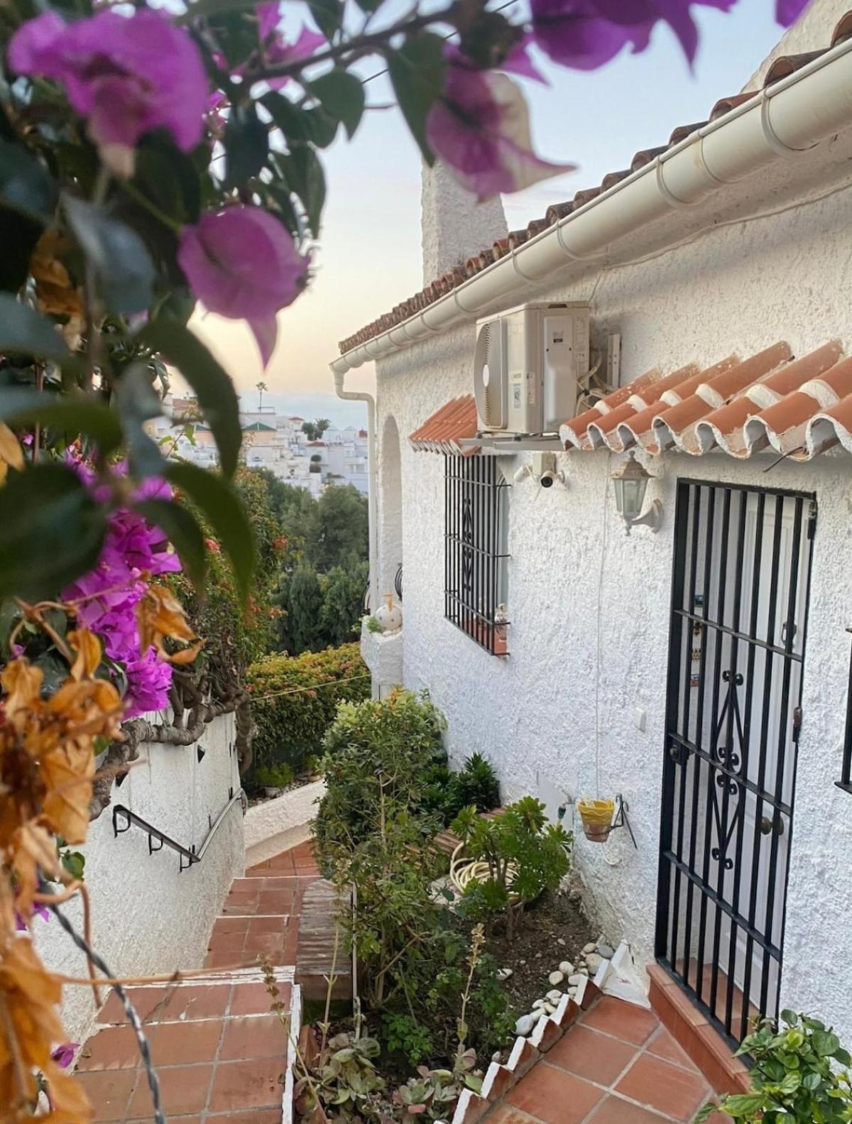 Casita Blanca, Beautiful House With Sea View Holiday home *
