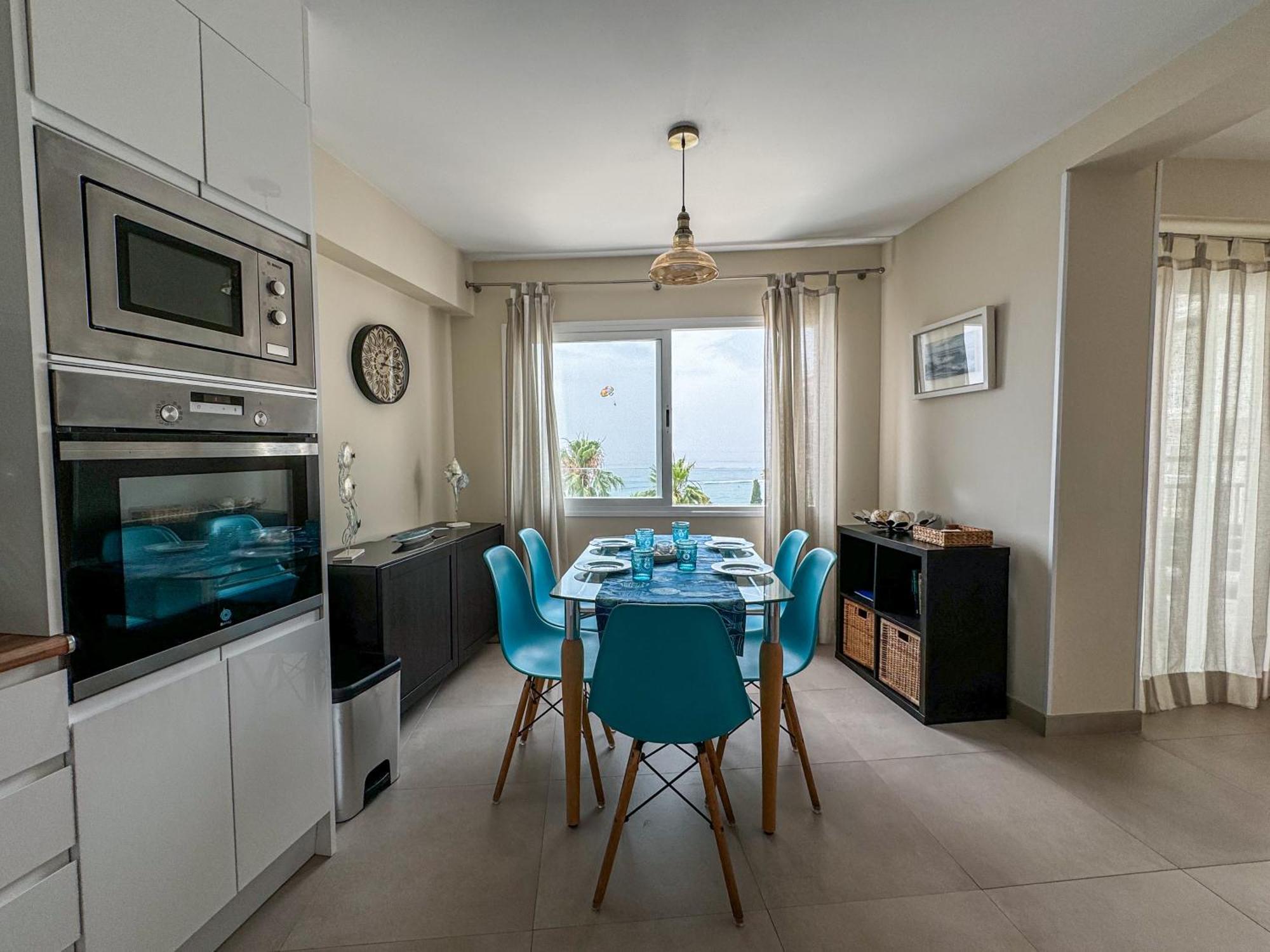 Apartamento Frente Al Mar En La Torrecilla *