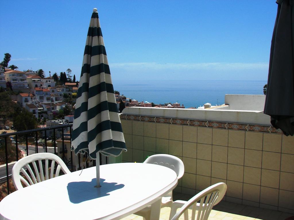 Apartamento Urb. La Hacienda, 16 *