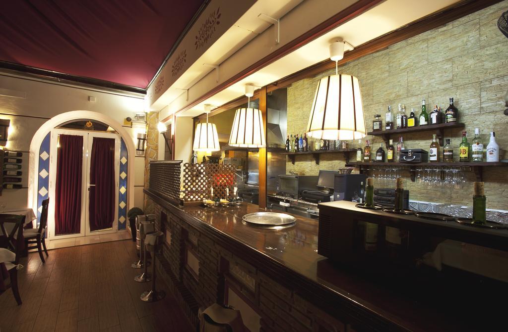 Hotel Arcos 3*