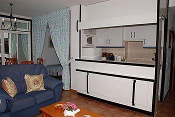 Mediterraneo Apts Apartamento *