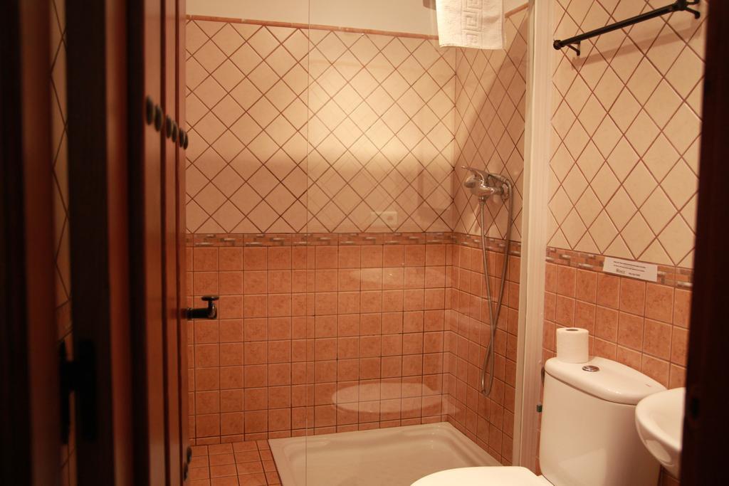 Easy Bronce Guest house