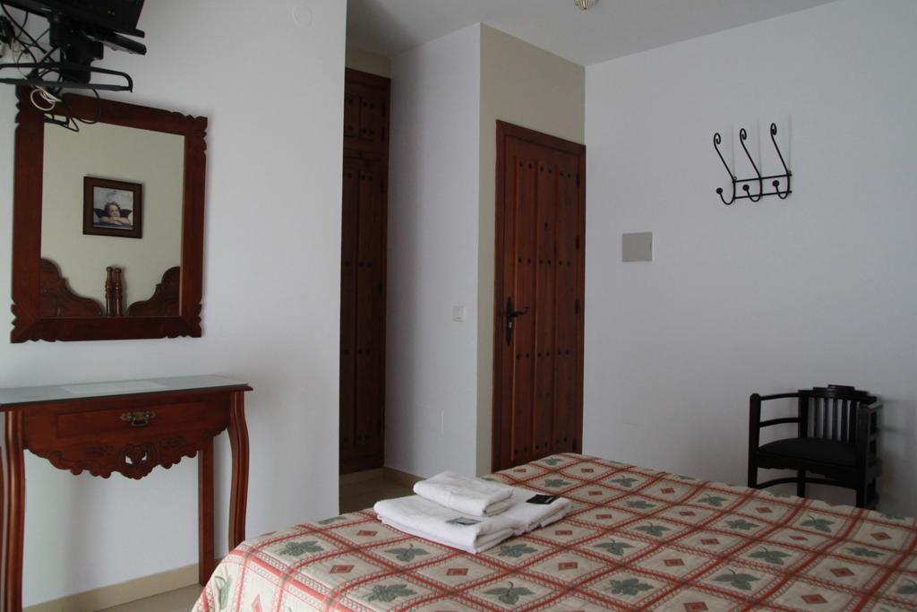 Easy Bronce Guest house 2*