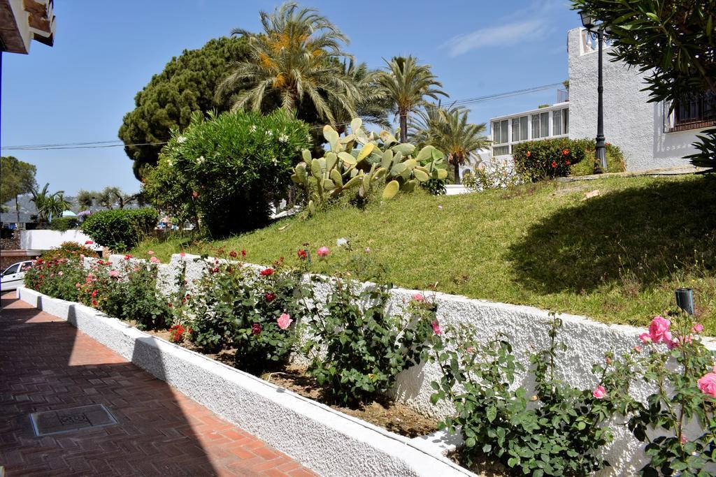 Сasa de vacaciones C/ Abetos 12 Urb. Algarrobo Nerja