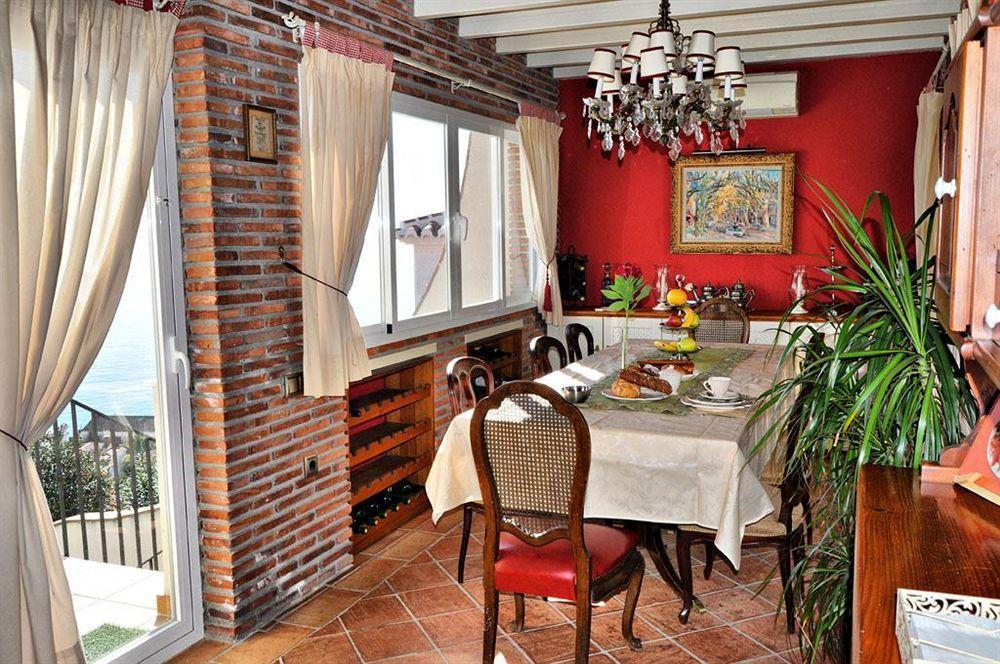 Welcome Luxury 3* Nerja