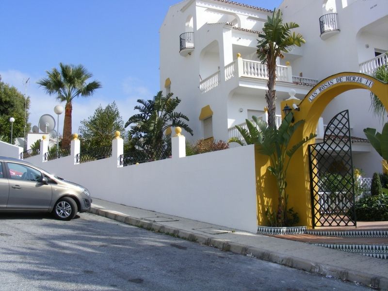 Hotel In Mlaga 102180 Nerja