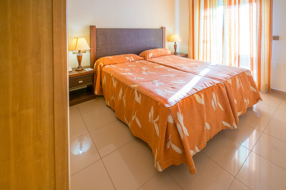 Hotel Toboso Apar - Turis 3*