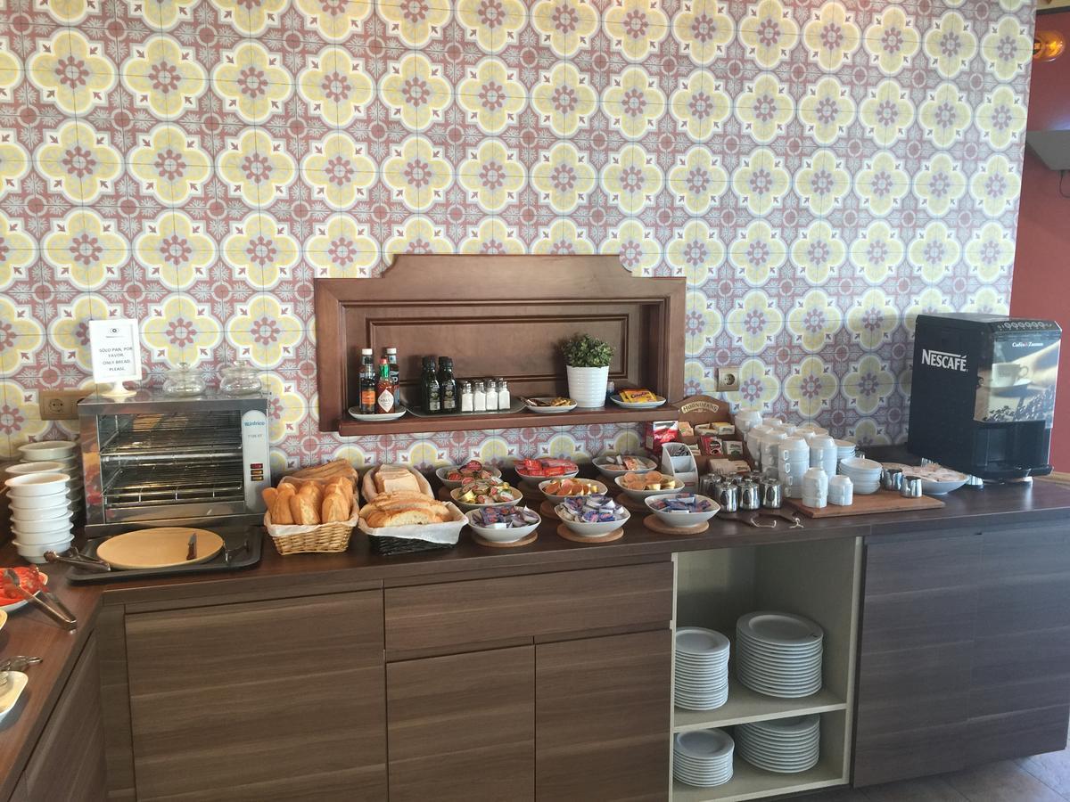 Toboso Apar - Turis Hotel 3*
