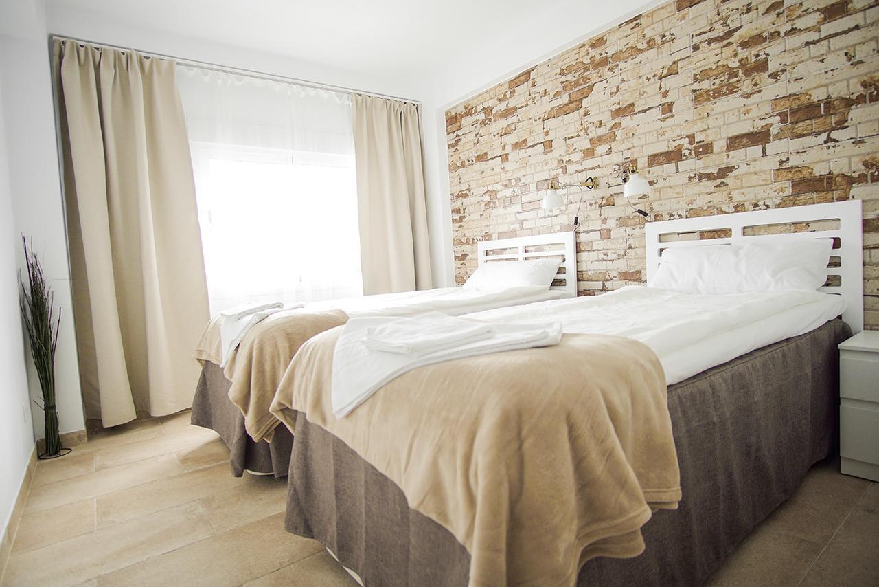 Apartamento Edf. Miami, Bajo *