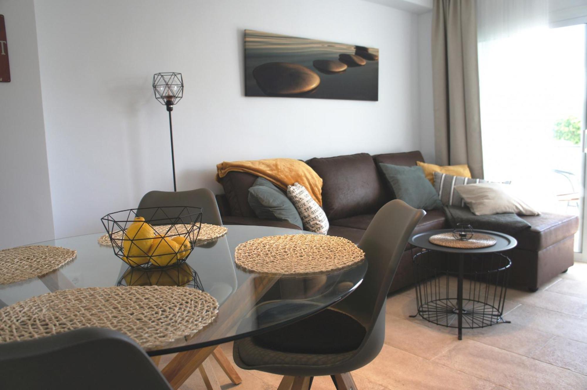 Apartamento Edf. Miami, Bajo