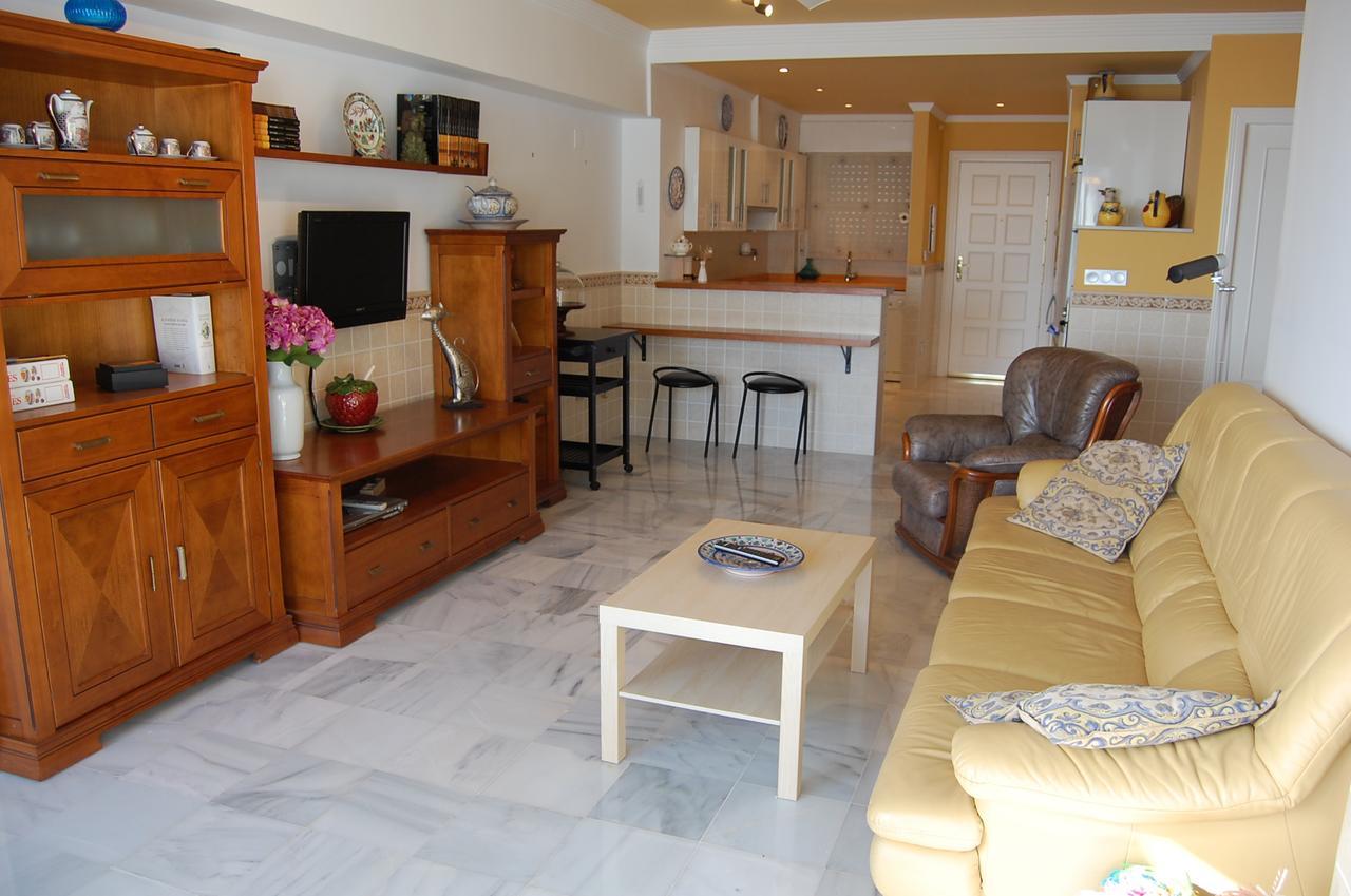 Apartamento Fuentes De *