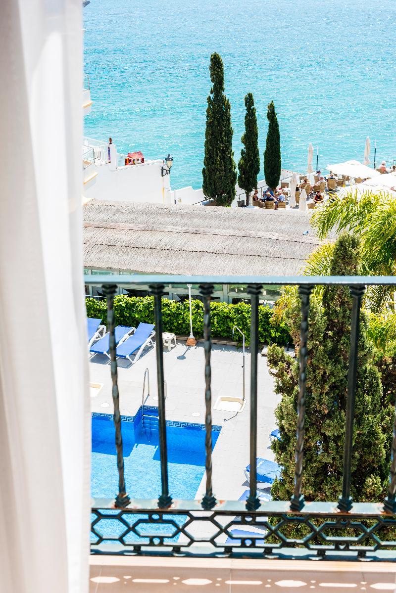 Toboso Apar - Turis Hotel