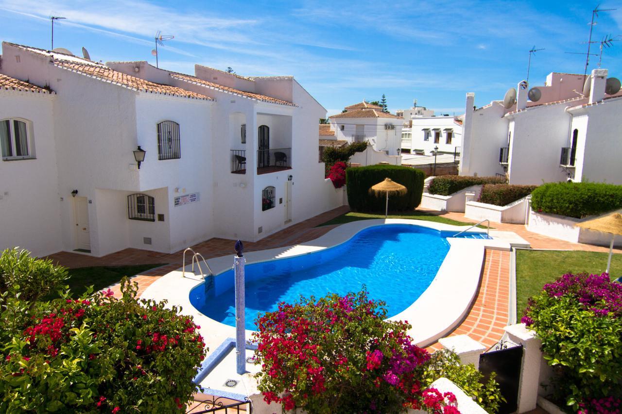 Pinos 15 Menyber * Nerja
