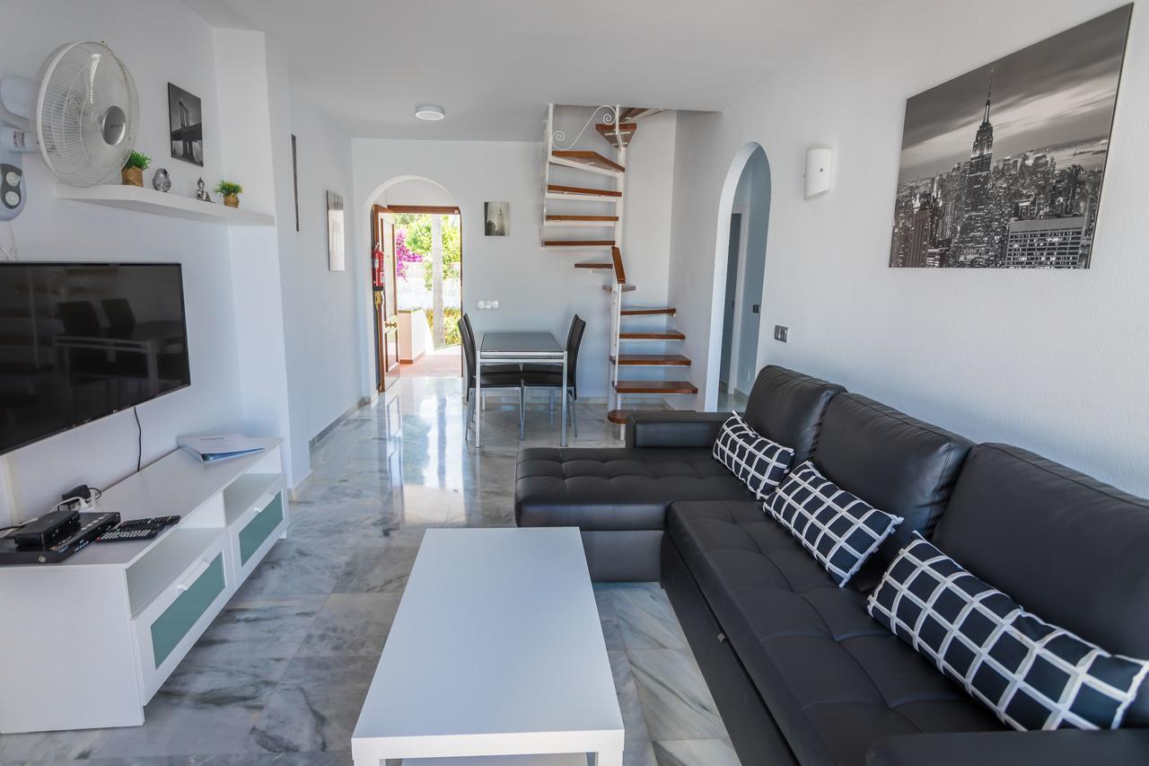 Rosas De Capistrano Apartamento