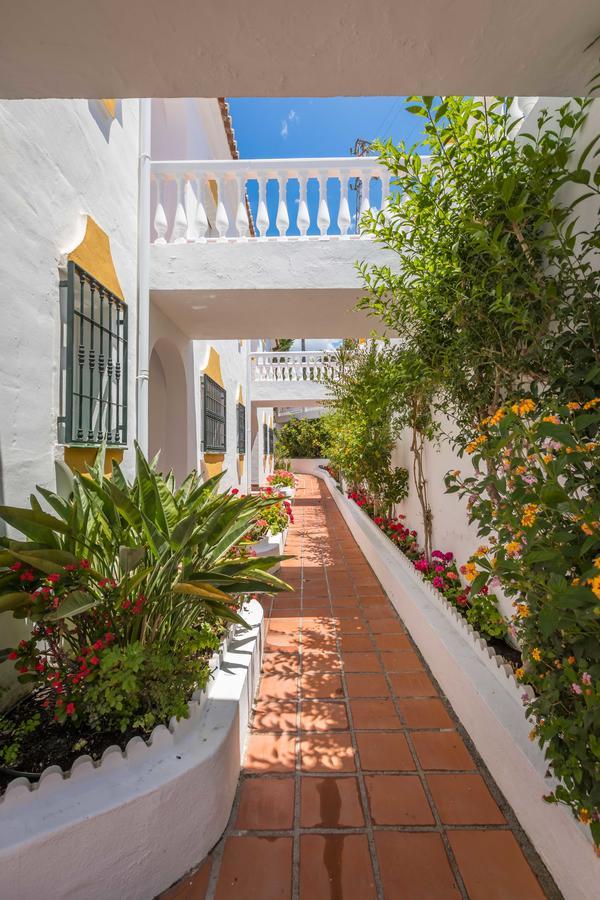 Rosas De Capistrano Apartamento Nerja
