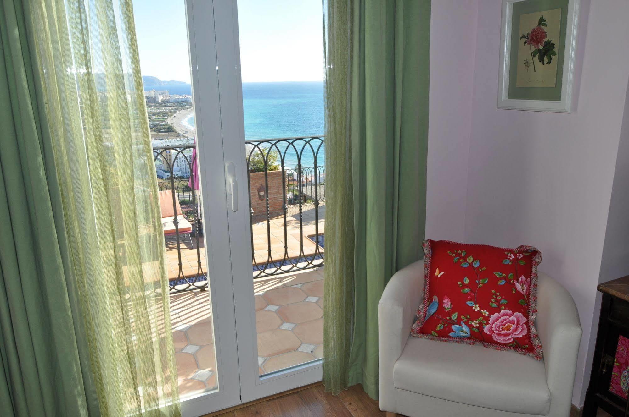 Guest house Welcome Luxury 3*