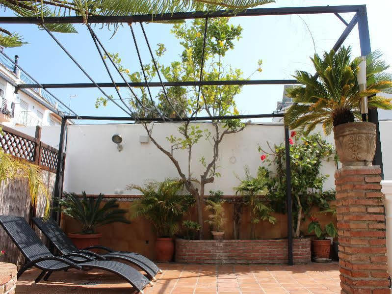 Abril Guest house 2*