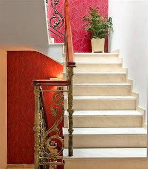 Abril Guest house