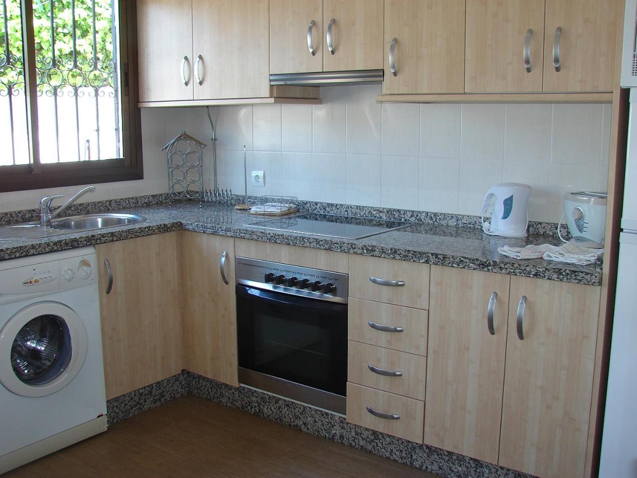 Nueva 79 Menyber Nerja