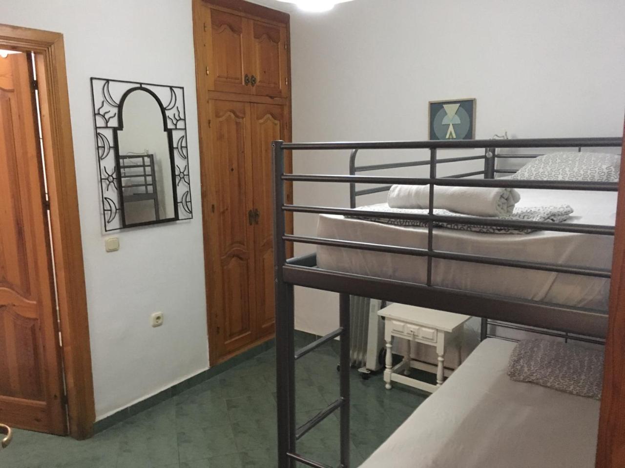 Albergue Easy Nerja