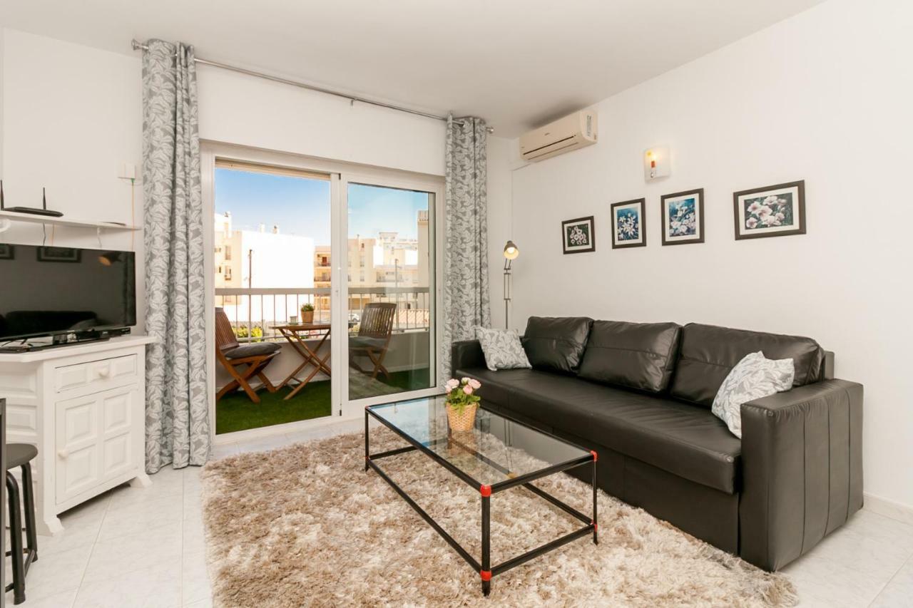 Centrico Apartamento Corona Playa Torrecilla Nerja