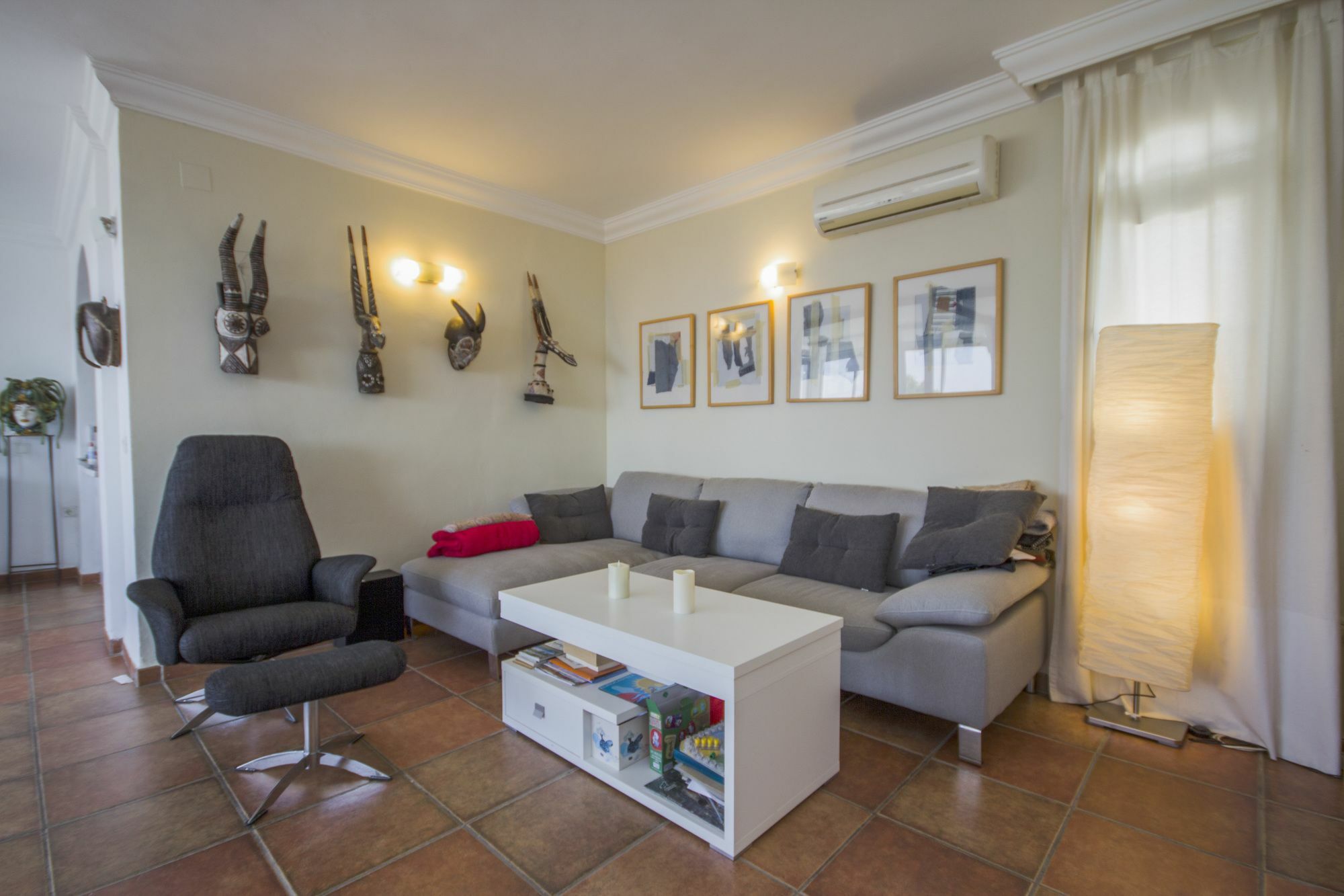 Villa Jazmin Canovas *