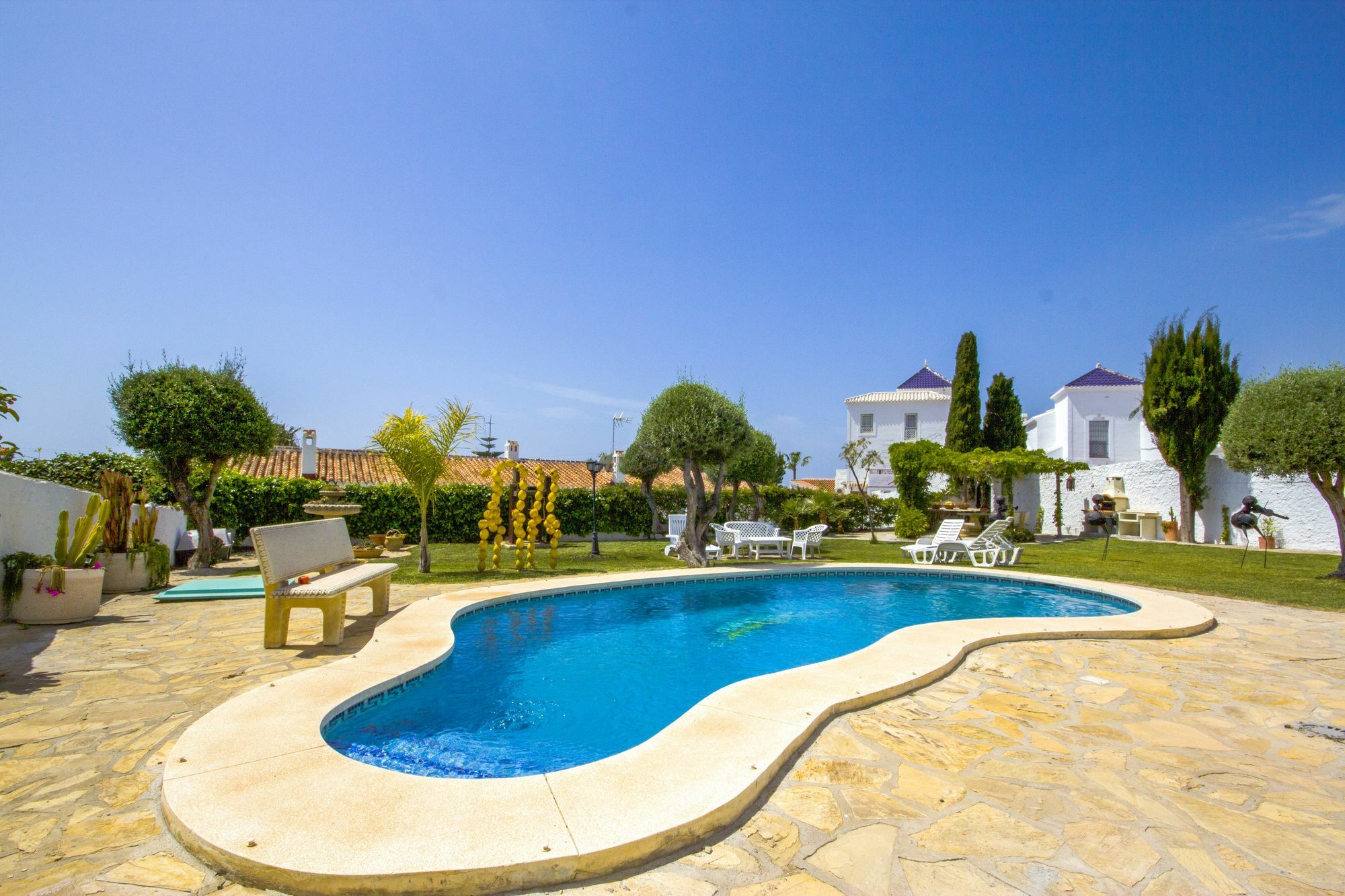 Jazmin Canovas Villa *