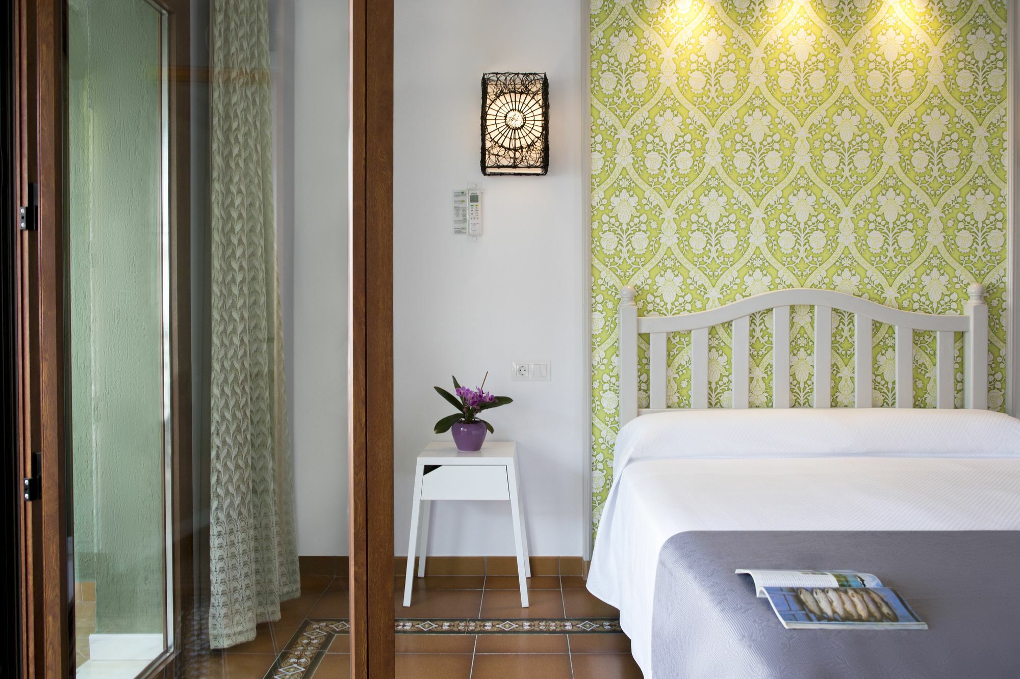 Alhambra - Adults Only Nerja