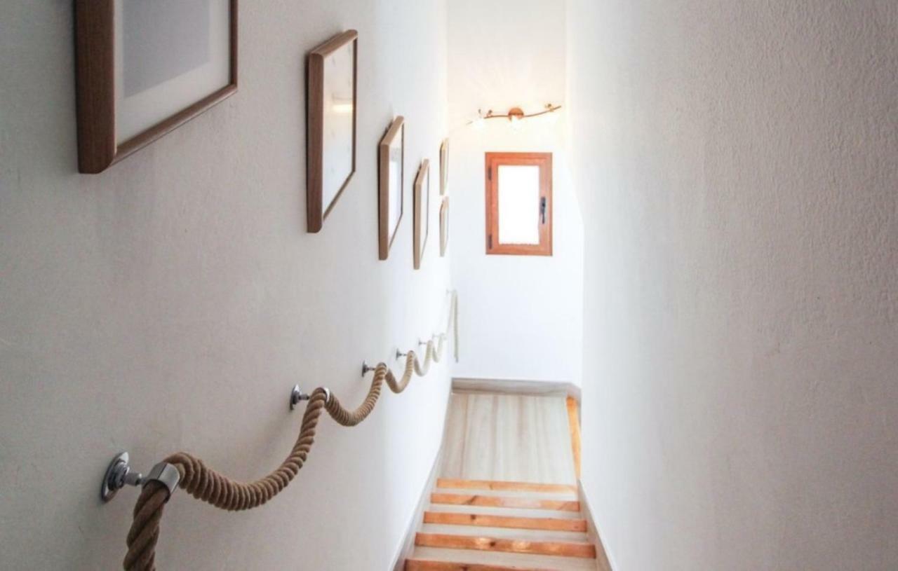 Apartamento En Urb. Residencial 2 4 Per.