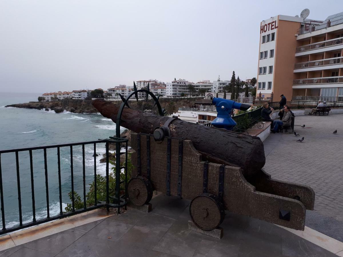 Calle Antonio Millon Apartamento Nerja