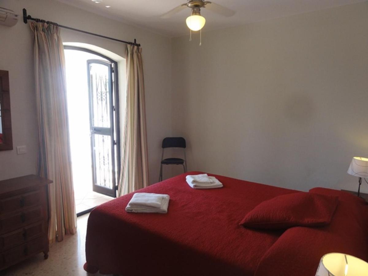 Apartamento Mandarinos, *