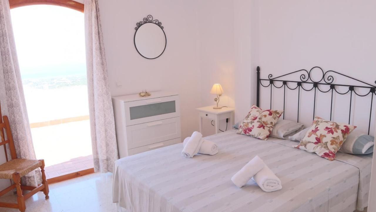 Mandarinos, * Nerja
